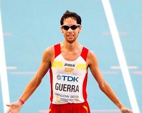 Javi Guerra acaricia la medalla y queda cuarto  en el Maratón del Campeonato de Europa de Zurich