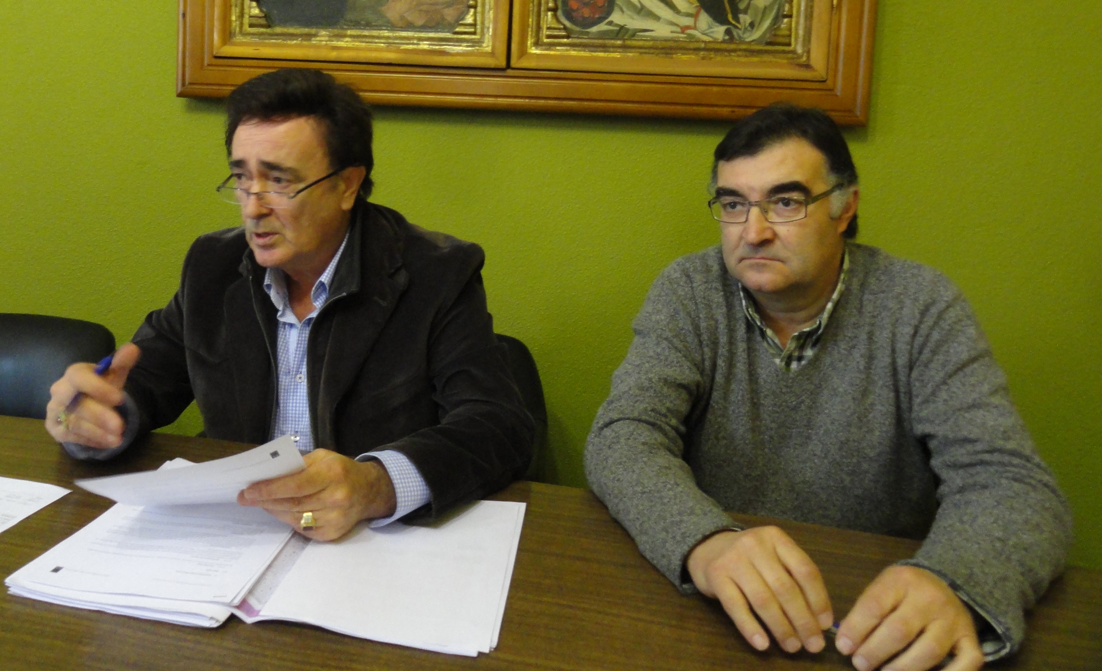 El alcalde de Cuéllar responde a las acusaciones de falta de información del concejal socialista