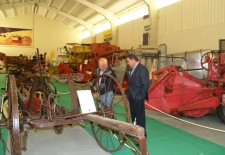 La Fundación Macario Asenjo logra que el Museo del Tractor se quede en la provincia