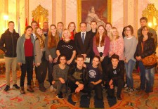 El Ayuntamiento de Segovia recibe a alumnos de Alemania de intercambio en el Andrés Laguna