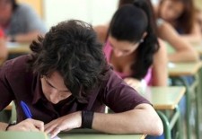 CSI-F denuncia la supresión de docentes en el próximo curso escolar