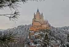 Una fotografía del Alcázar con nieve se lleva el premio del mes de la revista Lonely Planet Traveller
