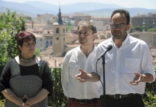 Antonio Hernando pide en Segovia que los votantes cesen a Rajoy en las urnas
