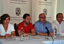 Gloria Hernando, Alberto Serna, Jesús Yubero y José Antonio Mateo, miembros del PSOE en la Diputación de Segovia